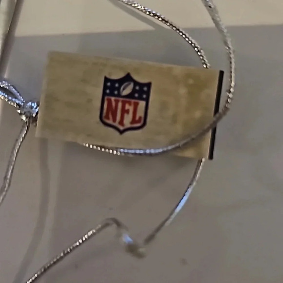 Chicago Bears License Plate Ornament - Picture 4 of 4